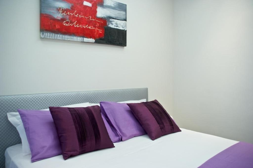 Roma Naif Rooms Pokoj fotografie